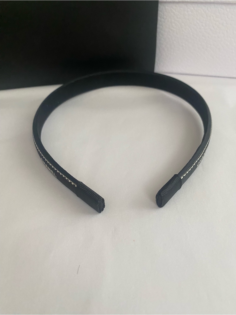 Slim CHANEL Ribbon Black Logo Stitched Headband - Picture 3 of 5